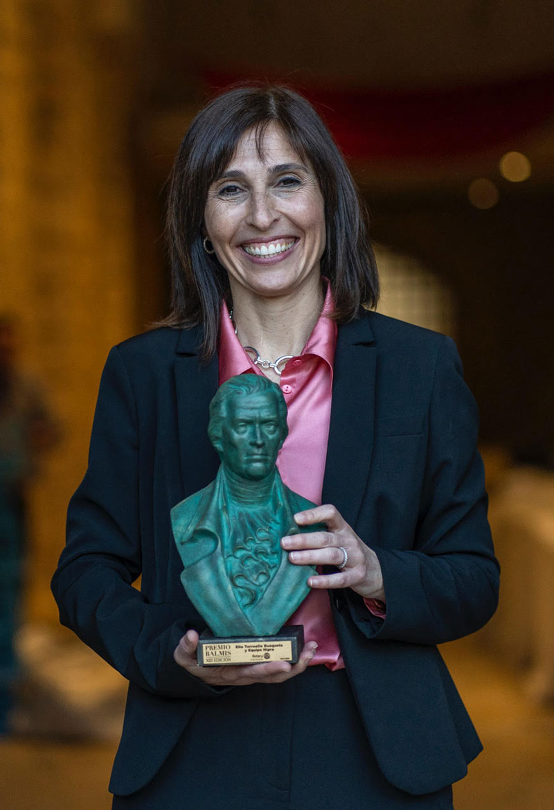 Premio Balmis: Dra. Elia Torroella Busquets